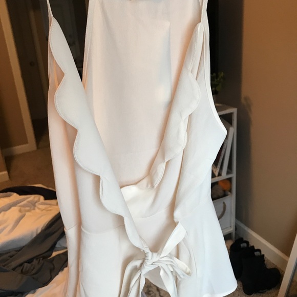 Light tan tank top - Picture 2 of 5